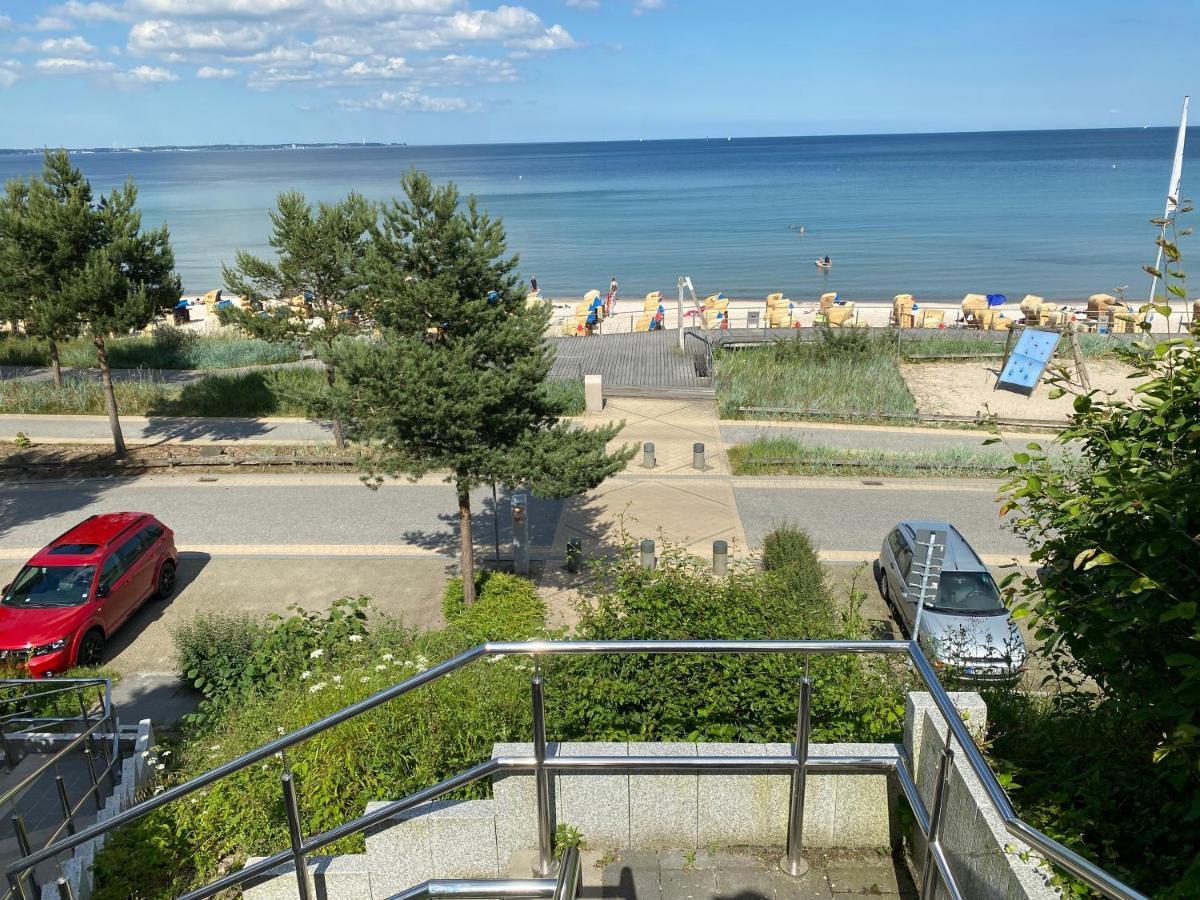 Moderne 3-Zi-Wohnung Mit Meerblick Direkt Am Strand Scharbeutz Luaran gambar